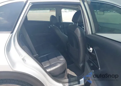 2017 Kia Niro Touring z USA, uszkodzony, nr VIN KNDCE3LC4H5047374